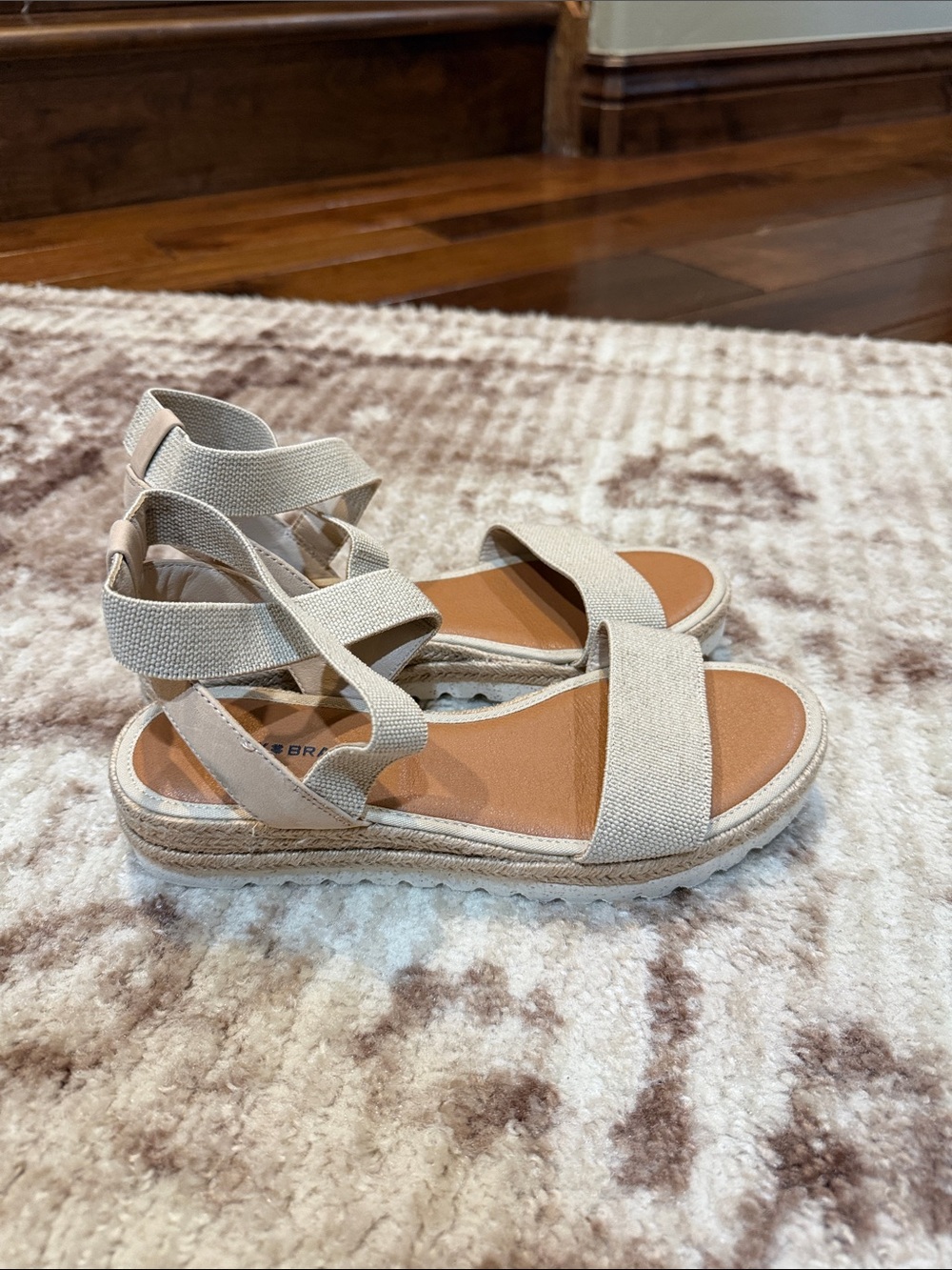 Lucky Brand Beige Strappy Espadrille Platform Sandals